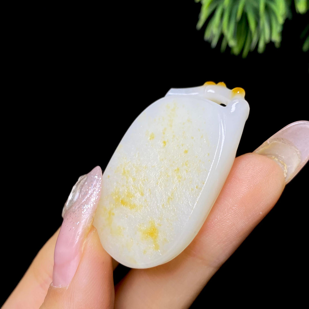 和田玉籽料节节高升无事牌（16.9g）