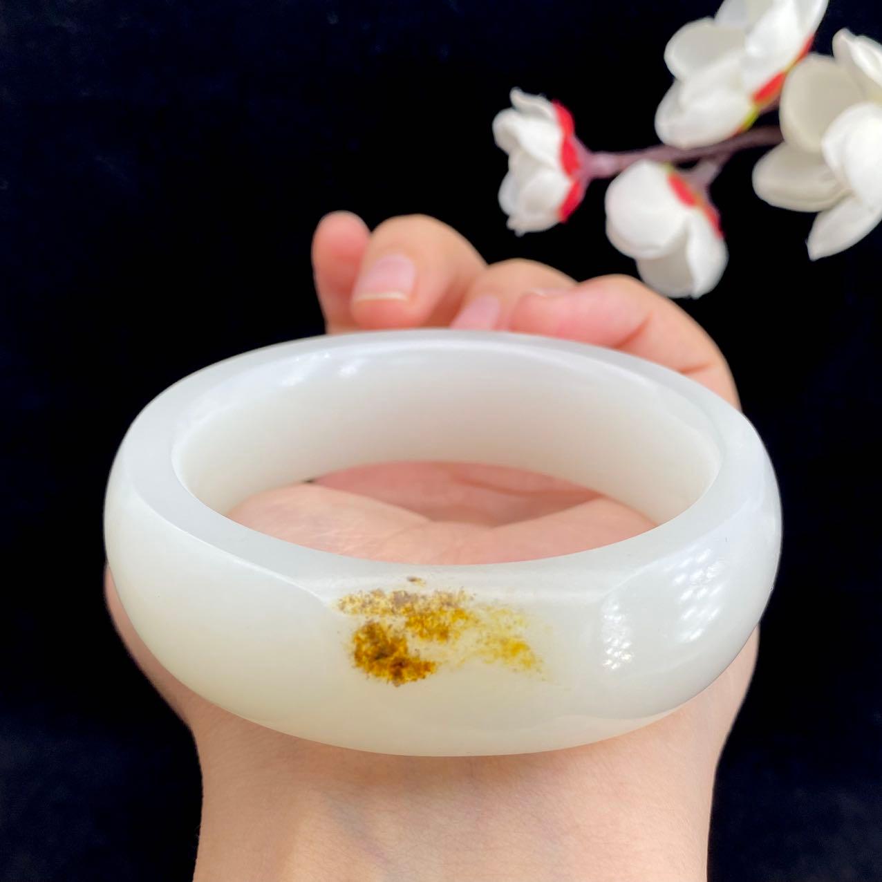 和田玉白玉籽料【手镯】（100g）
