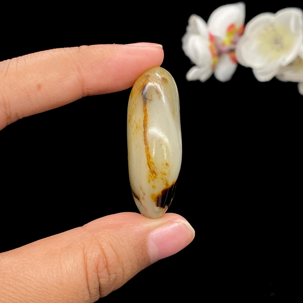 和田玉洒金皮青花底籽料挂件（28.3g）