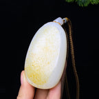 和田玉籽料无事牌（83.6g）