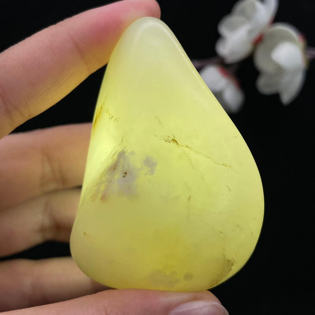 和田玉白玉籽料（104.8g）
