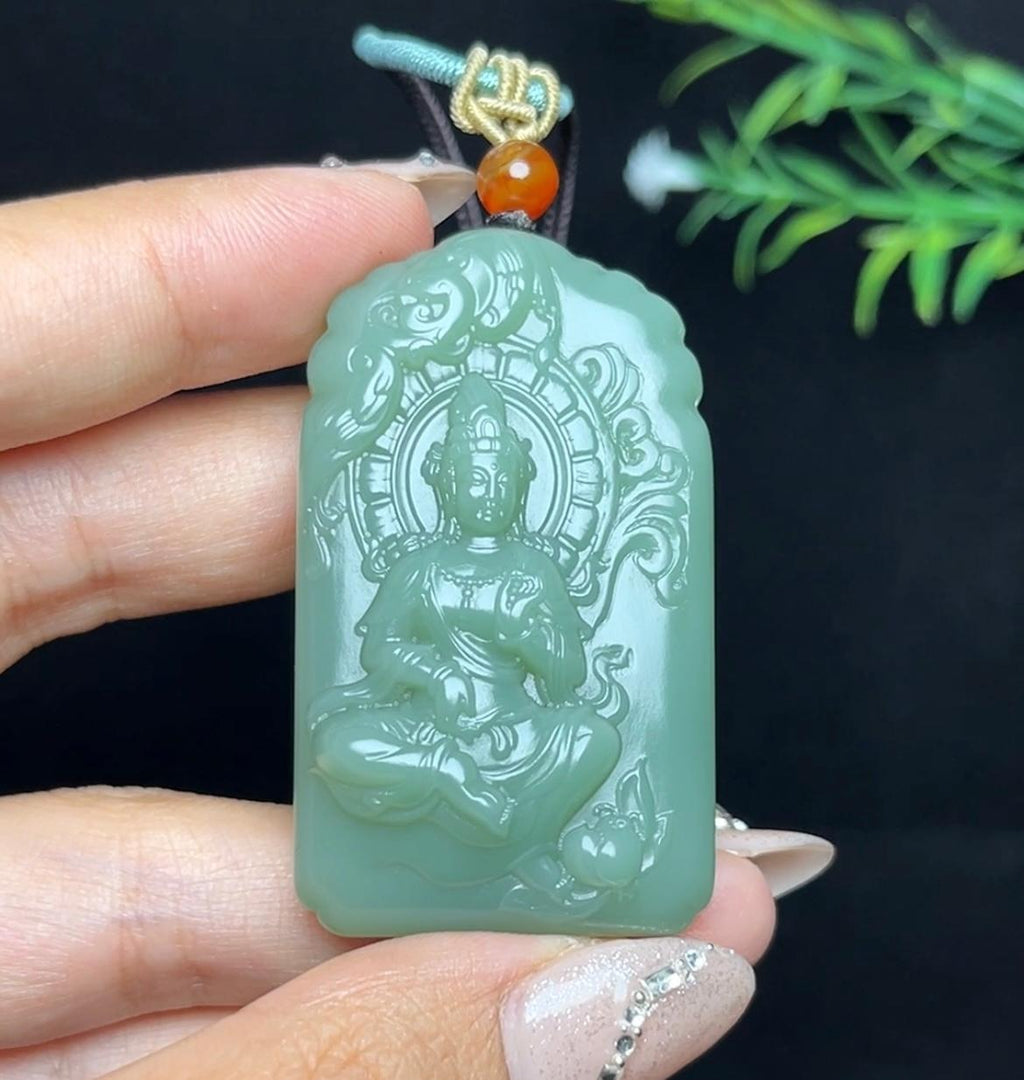 和田玉沙枣青大势至菩萨（32.8g）