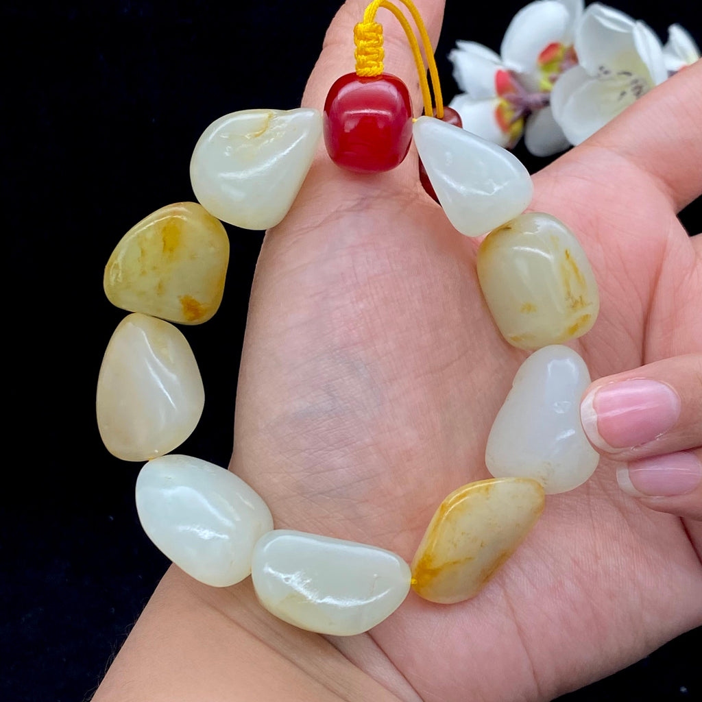 和田玉洒金皮籽料【精品手串】（82.2g）