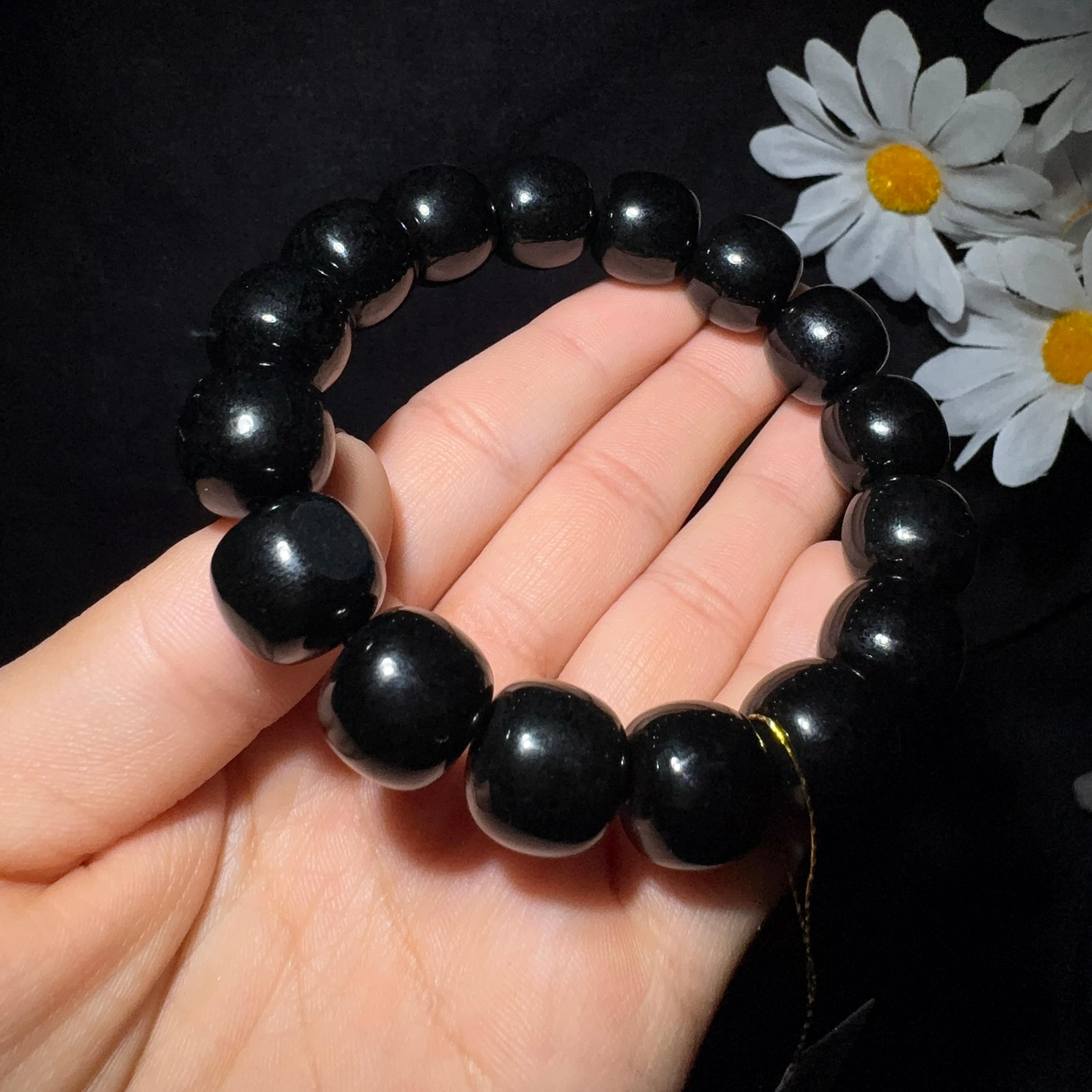和田玉籽料黑青老型珠手串（75.9g）