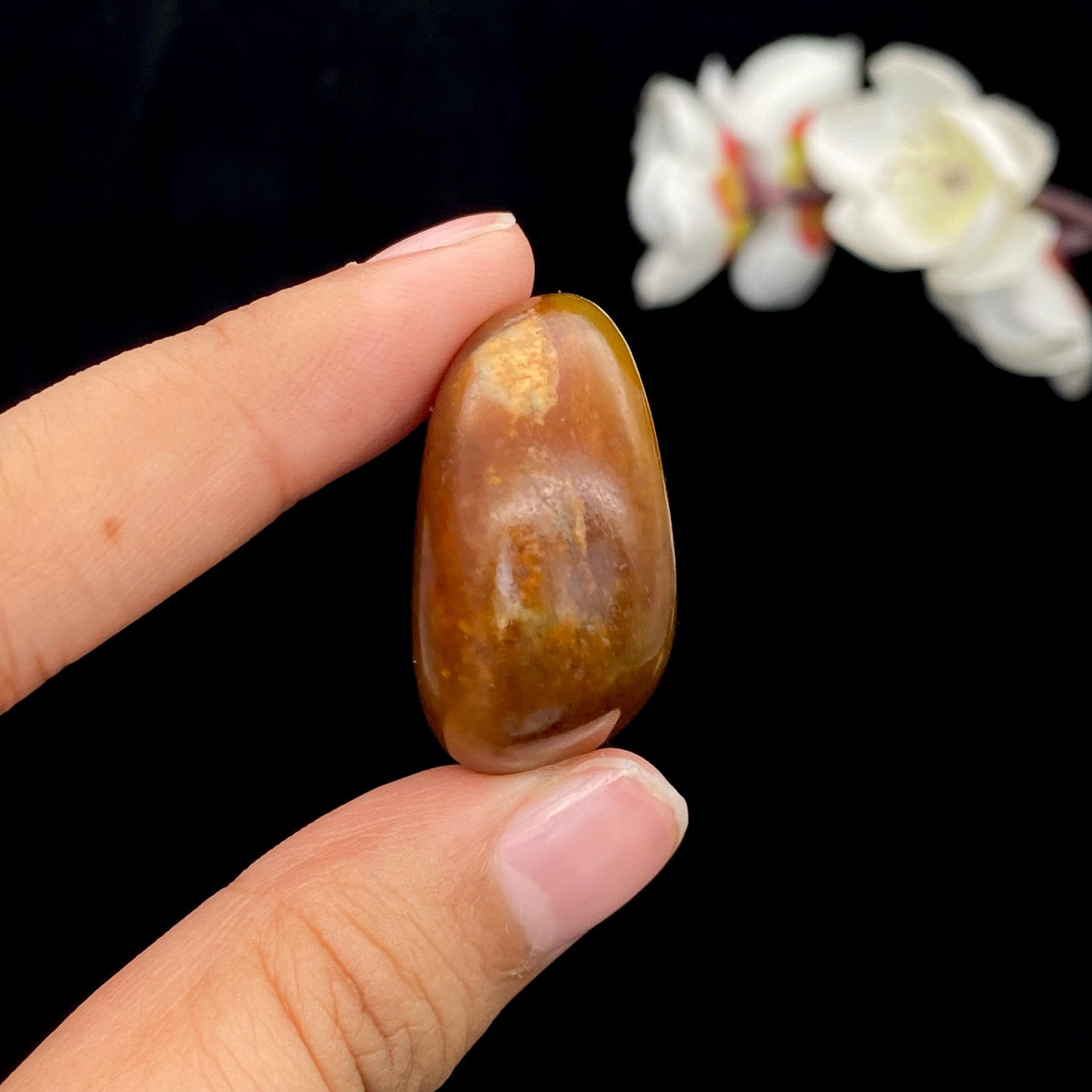 和田玉黄青皮籽料原石（26g）