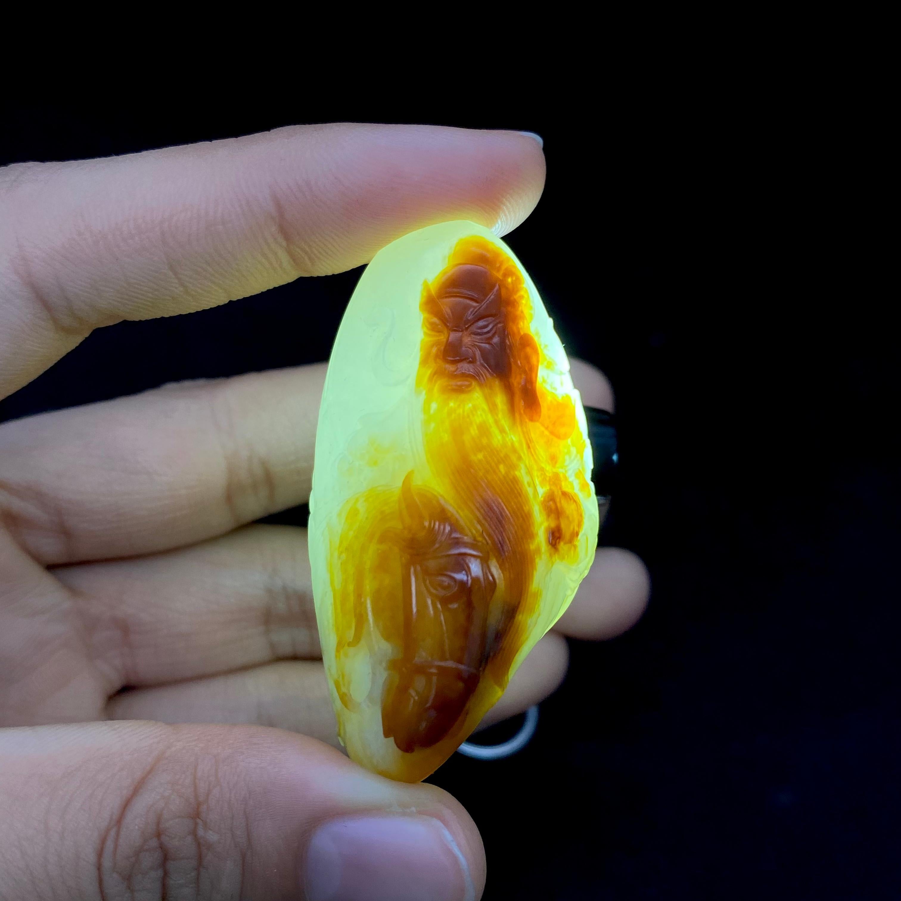 和田玉籽料【关公】（50.3g）