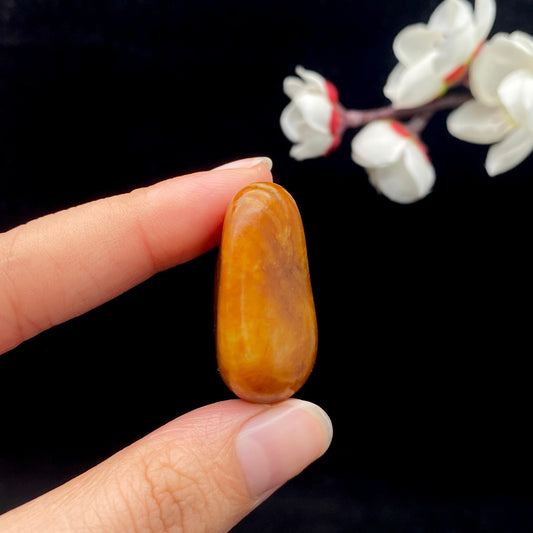 和田玉红沁皮籽料原石（20.7g）
