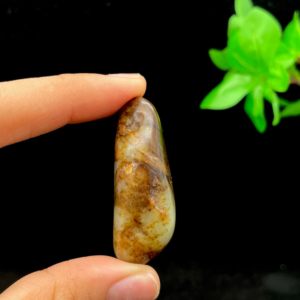 和田玉聚黄皮籽料挂件（47.7g）