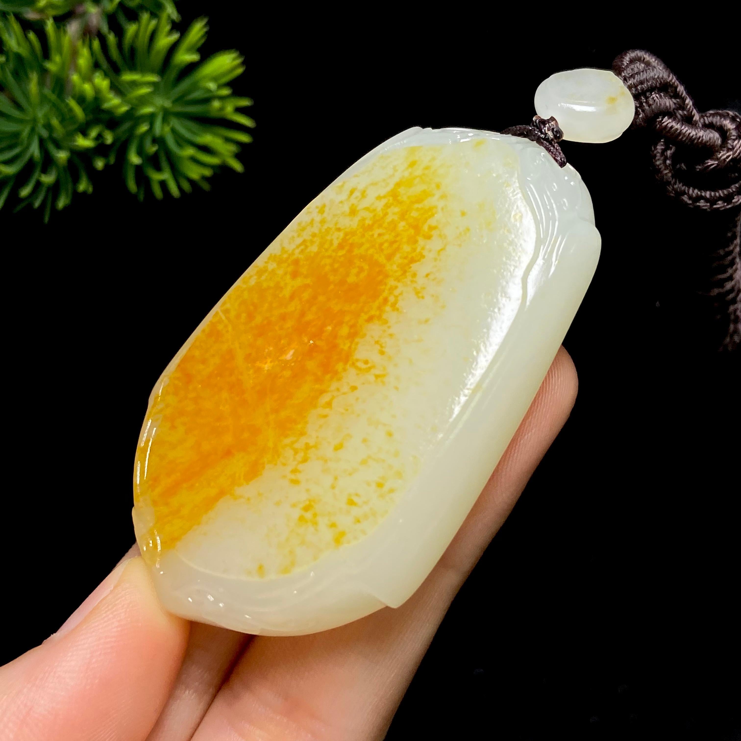 和田玉籽料仿古无事牌（58.0g）
