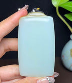 新疆和田玉且末糖羊脂玉平安无事牌（90.5g）