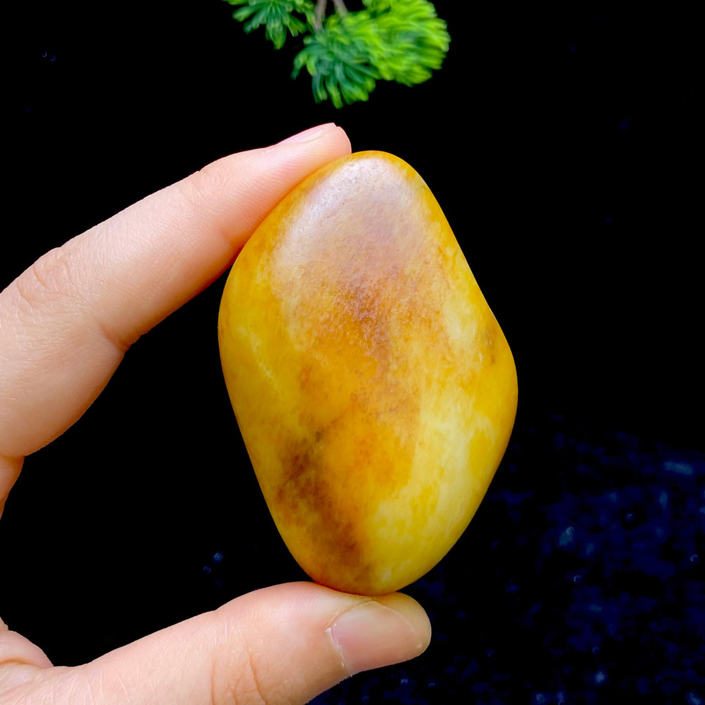 和田玉黄沁皮籽料（98.1g）