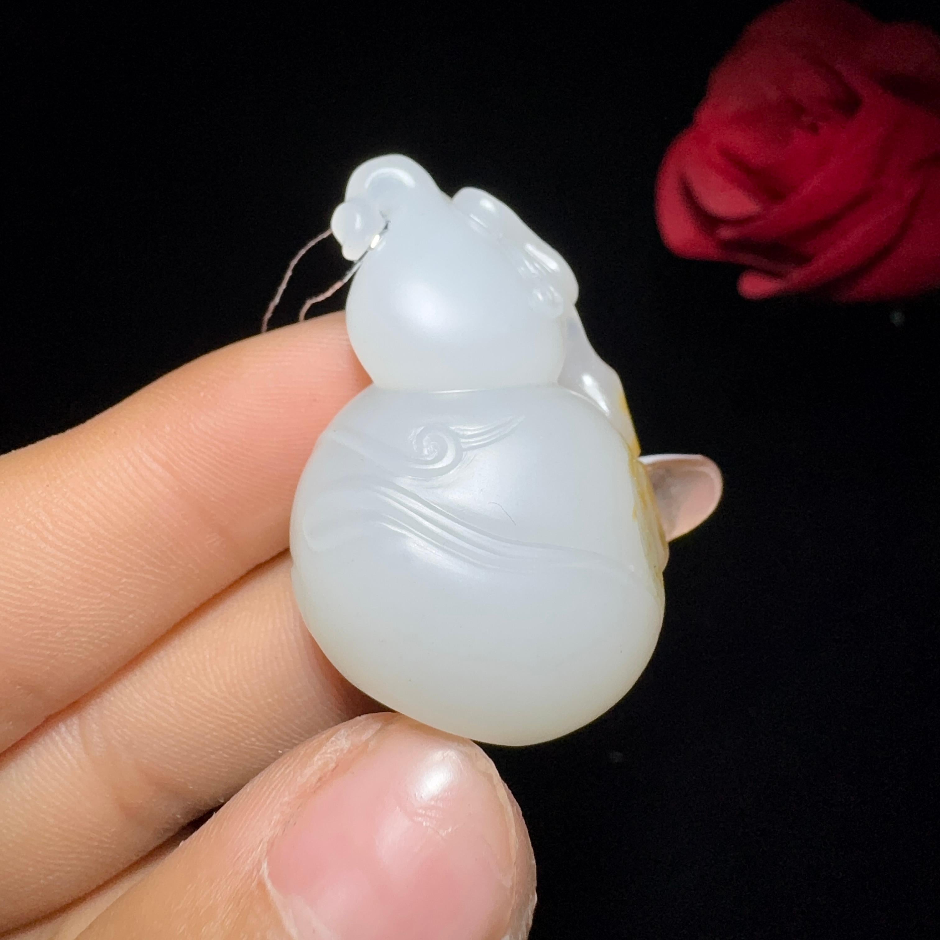 和田玉籽料挂件葫芦（18.7g）