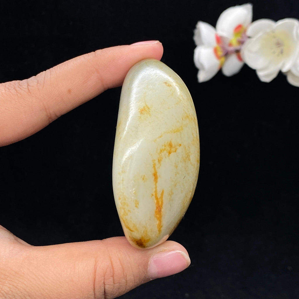 和田玉洒金皮青花籽料手把件（133.6g）