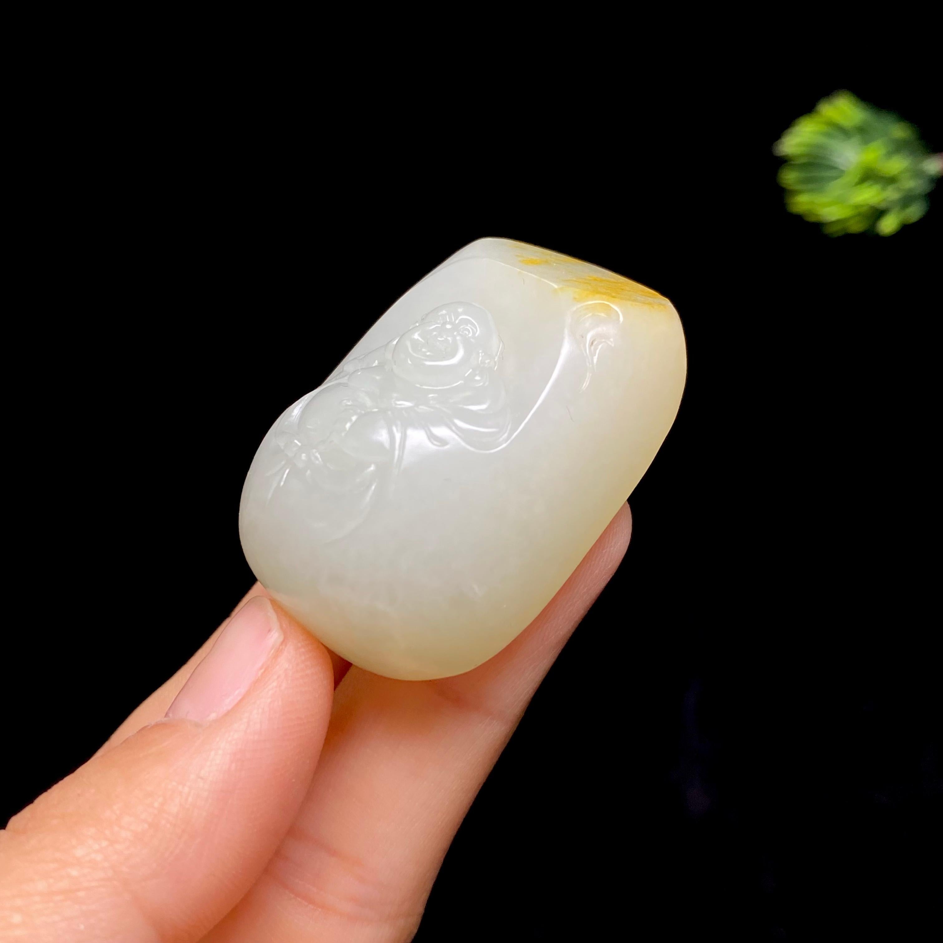 和田玉籽料佛公（44.7g）