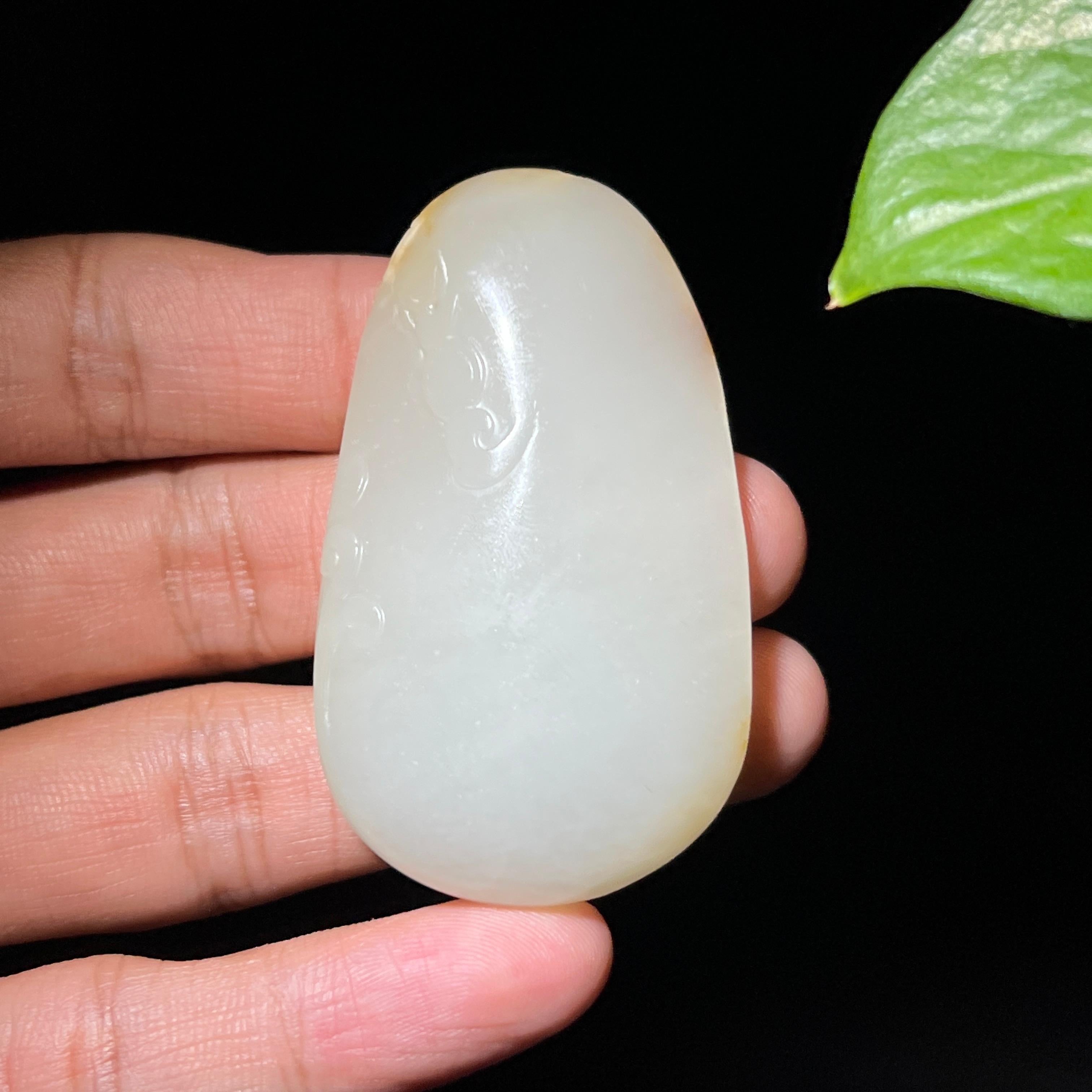 和田玉籽料洒金皮观音牌子（40.3g）