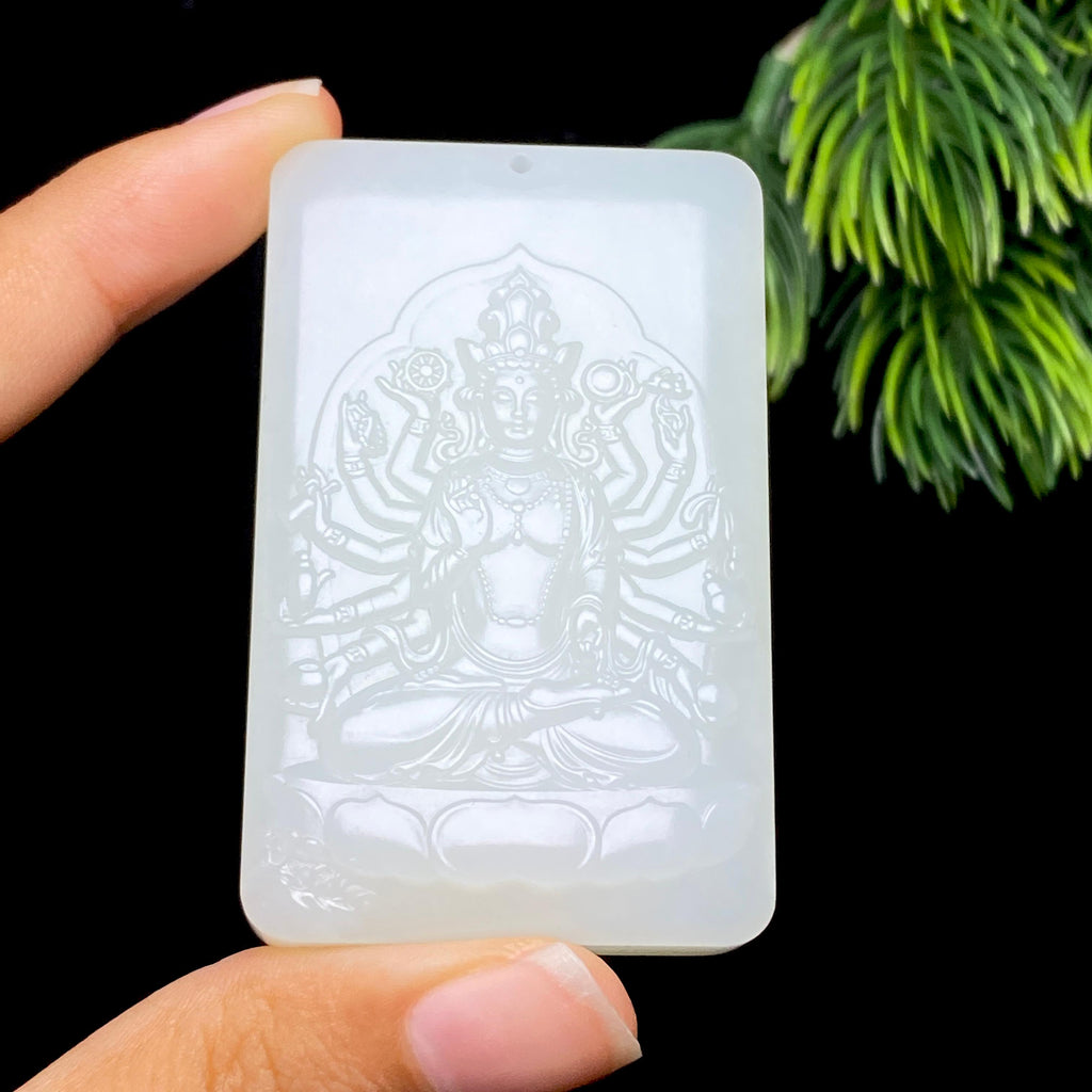 和田玉白玉千手观音（60.6g）