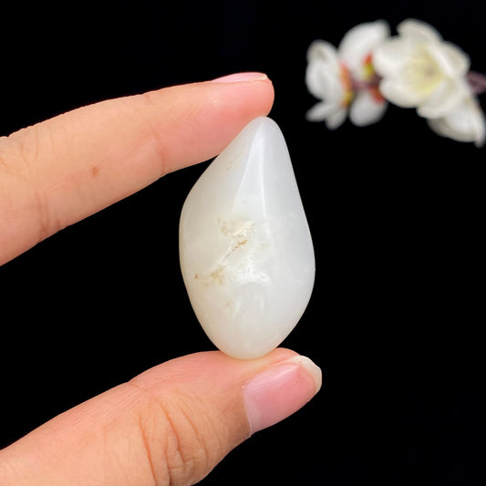和田玉-白玉籽料原石（24.3g）