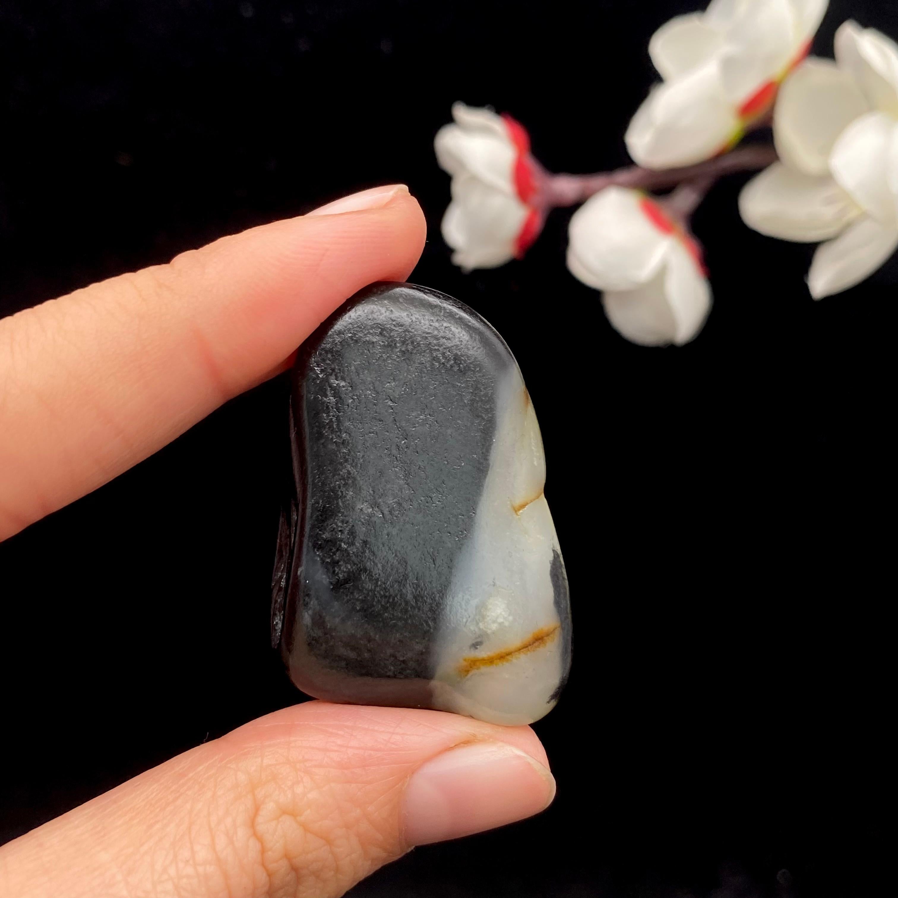 和田玉青花籽料原石（21.2g）