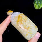 和田玉籽料无事牌（67.6g）