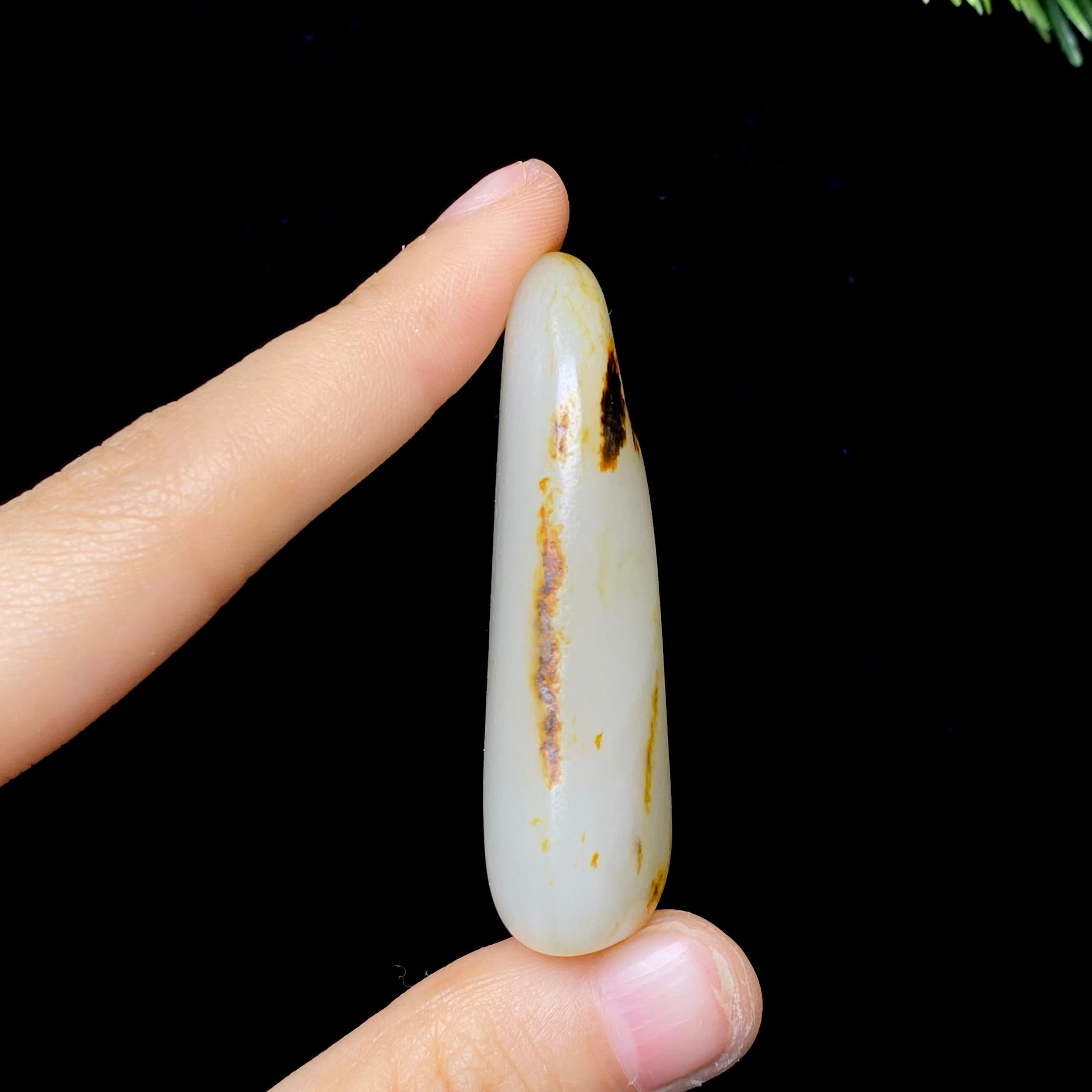 和田玉洒金皮白肉籽料（30.6g）