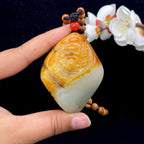 和田玉籽料【钟馗】手把件（123.7g）