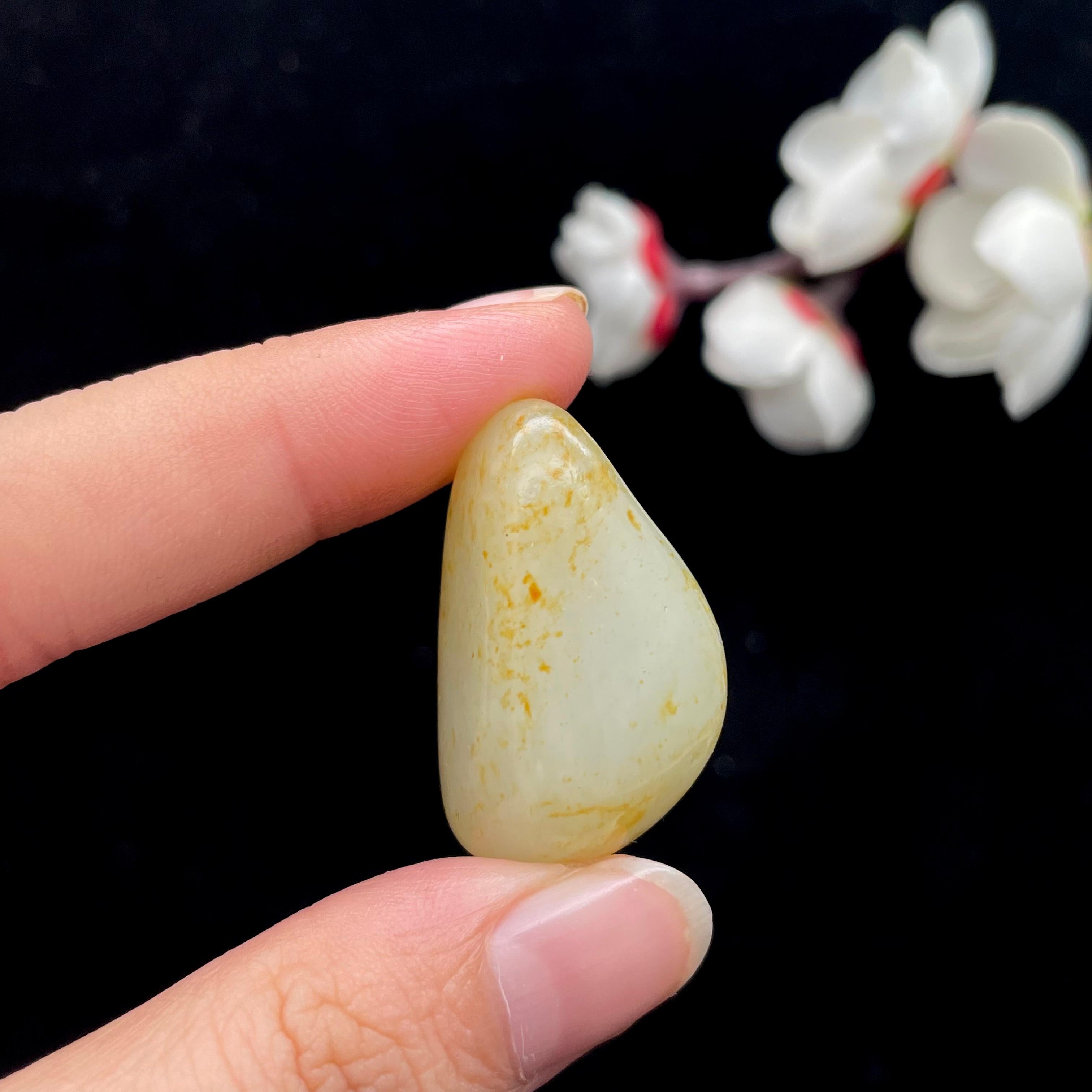 和田玉洒金皮籽料（15.2g）