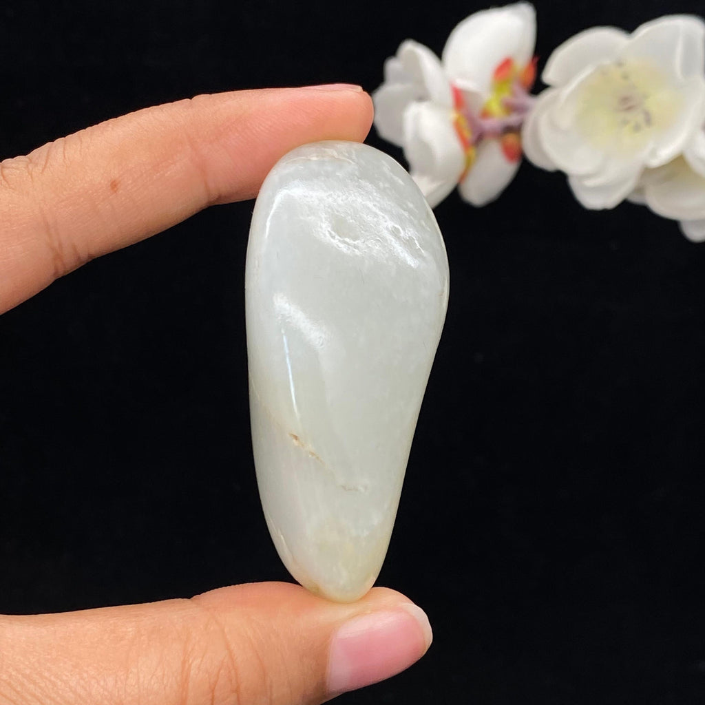 和田玉白玉籽料手把件（74.2g）