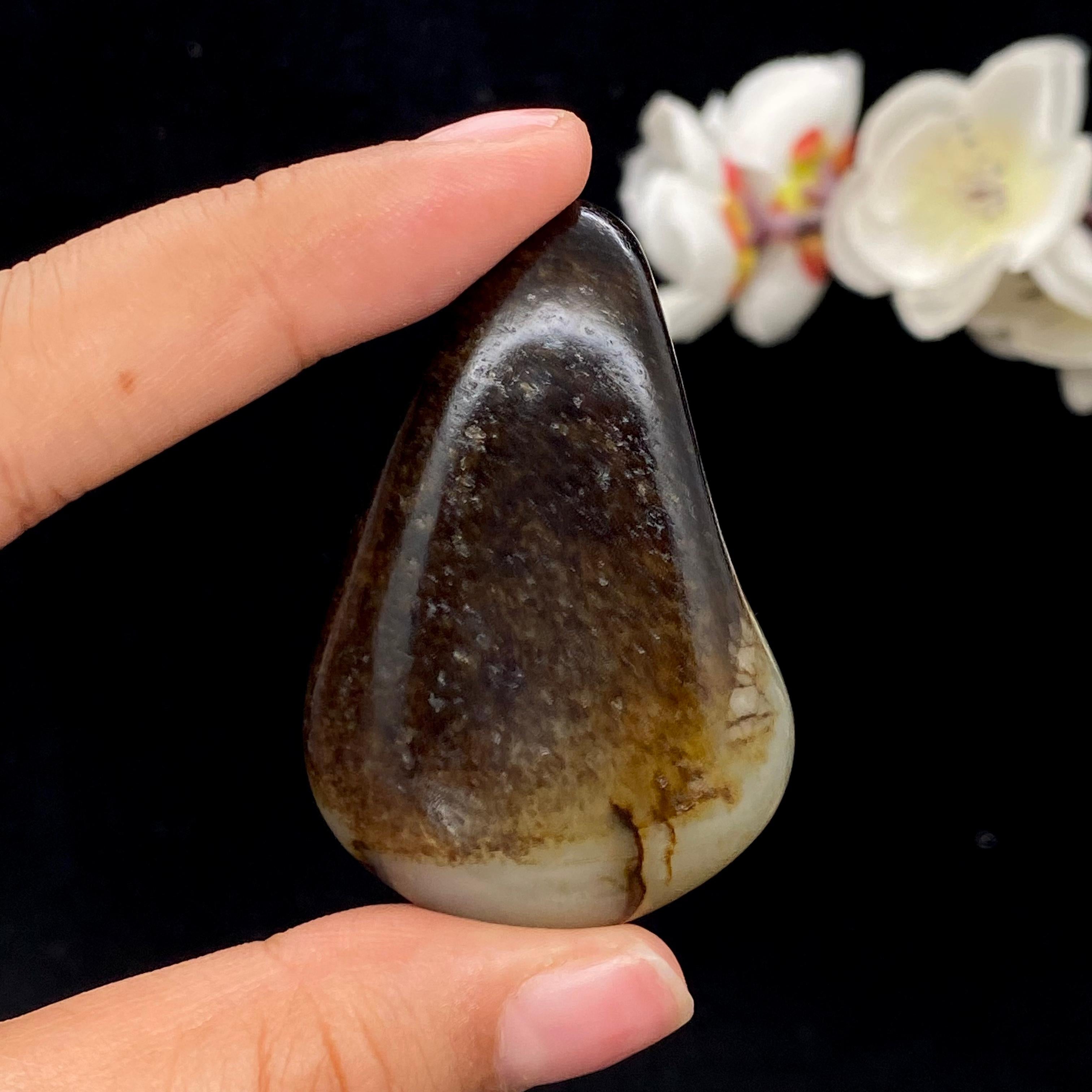 和田玉秋梨皮籽料（55.6g）