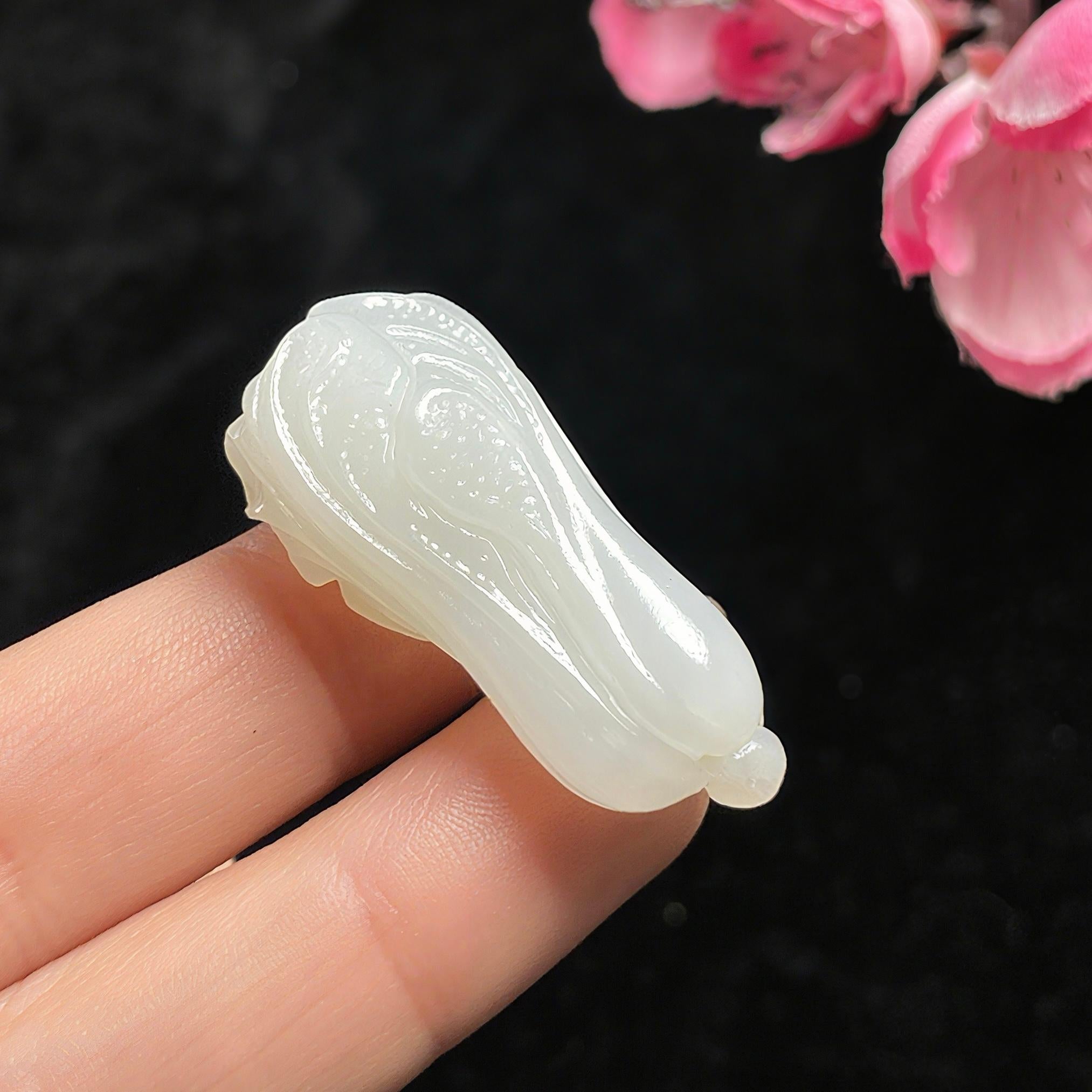 和田玉羊脂玉白菜挂件（13.0g）