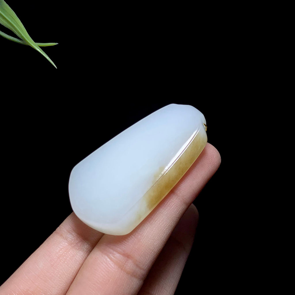 和田玉糖白无事牌（28.5g）