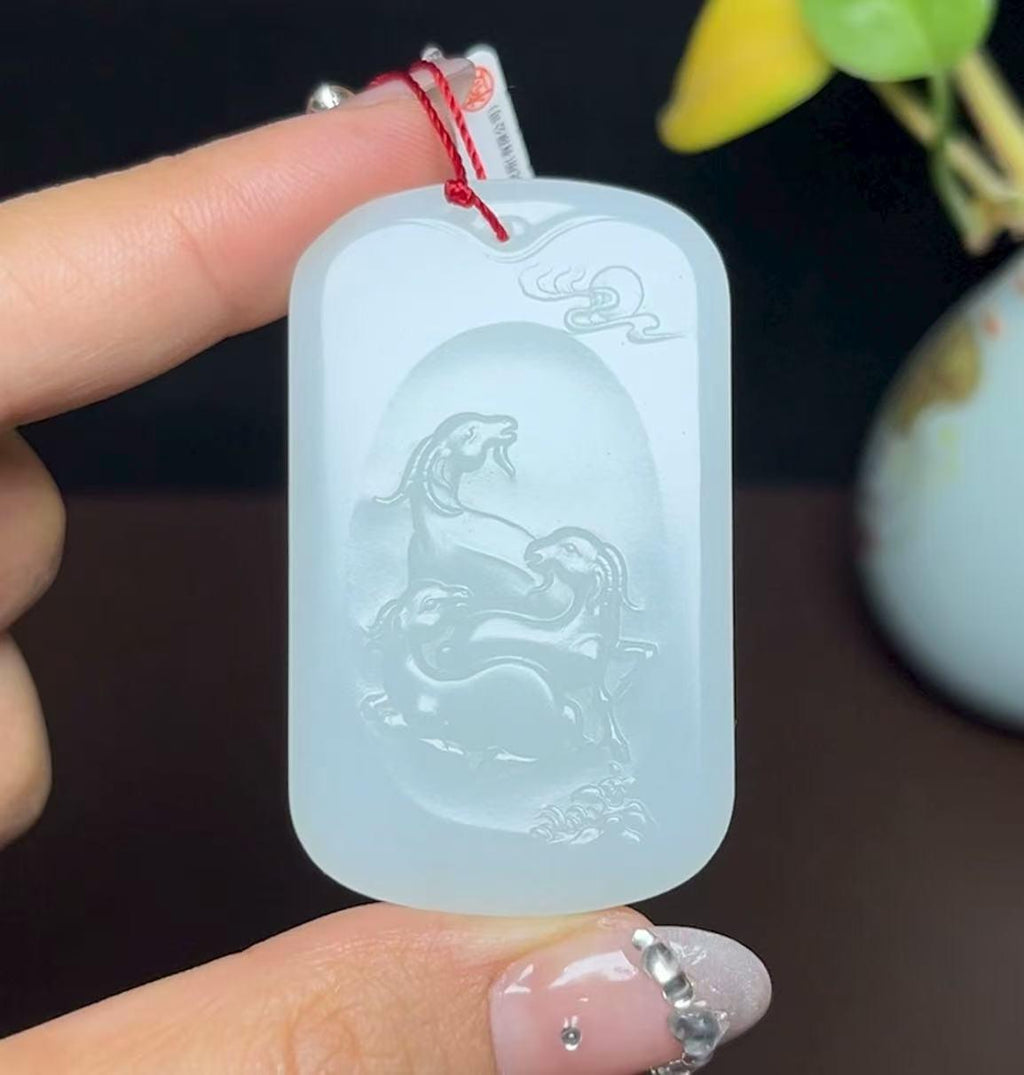 精品和田羊脂玉生肖羊样样如意牌（28.6g）