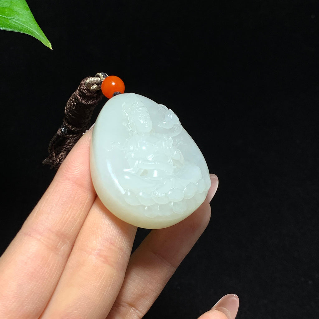 和田籽料洒金皮白玉观音挂件（47.5g）