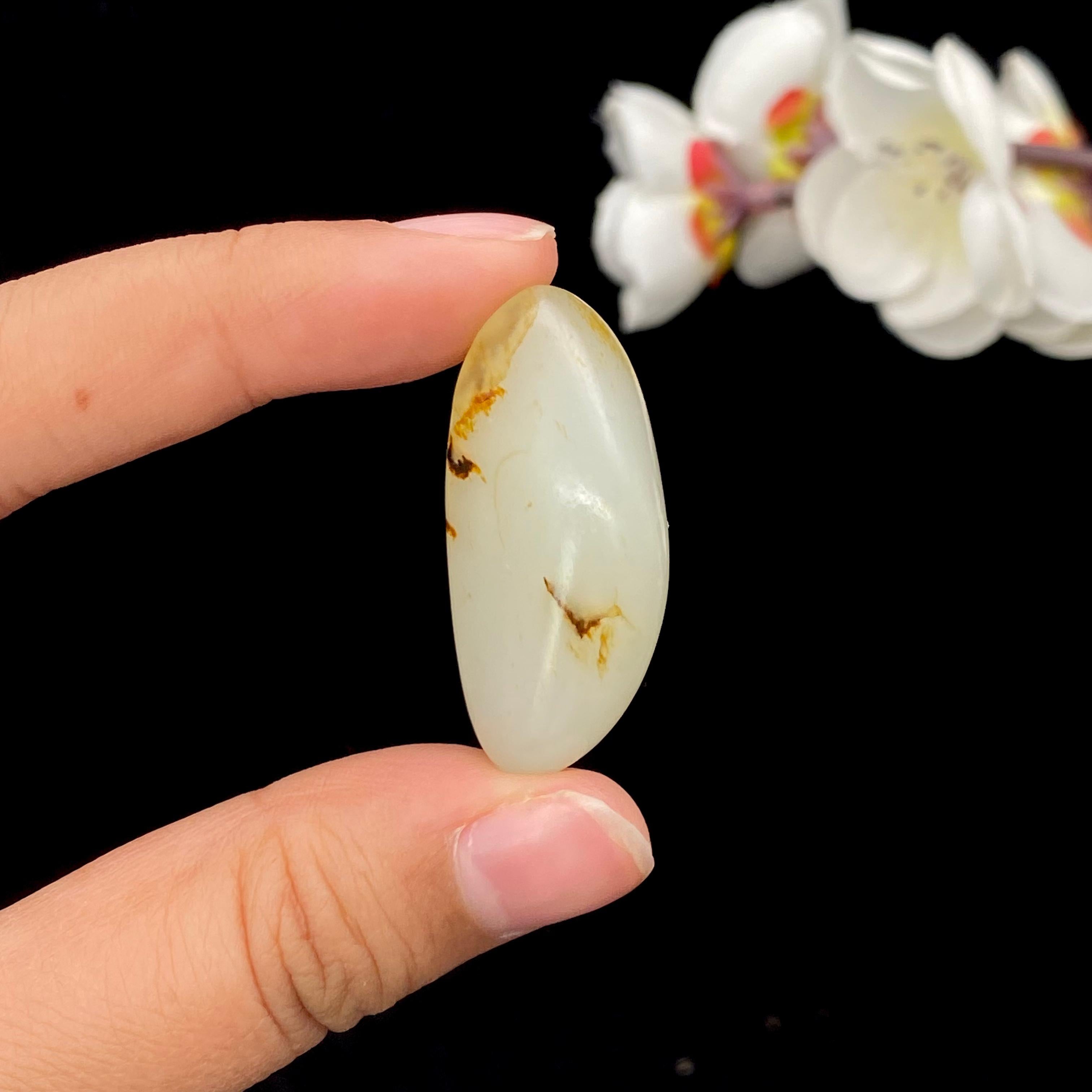 和田玉洒金皮籽料吊坠籽（13g）