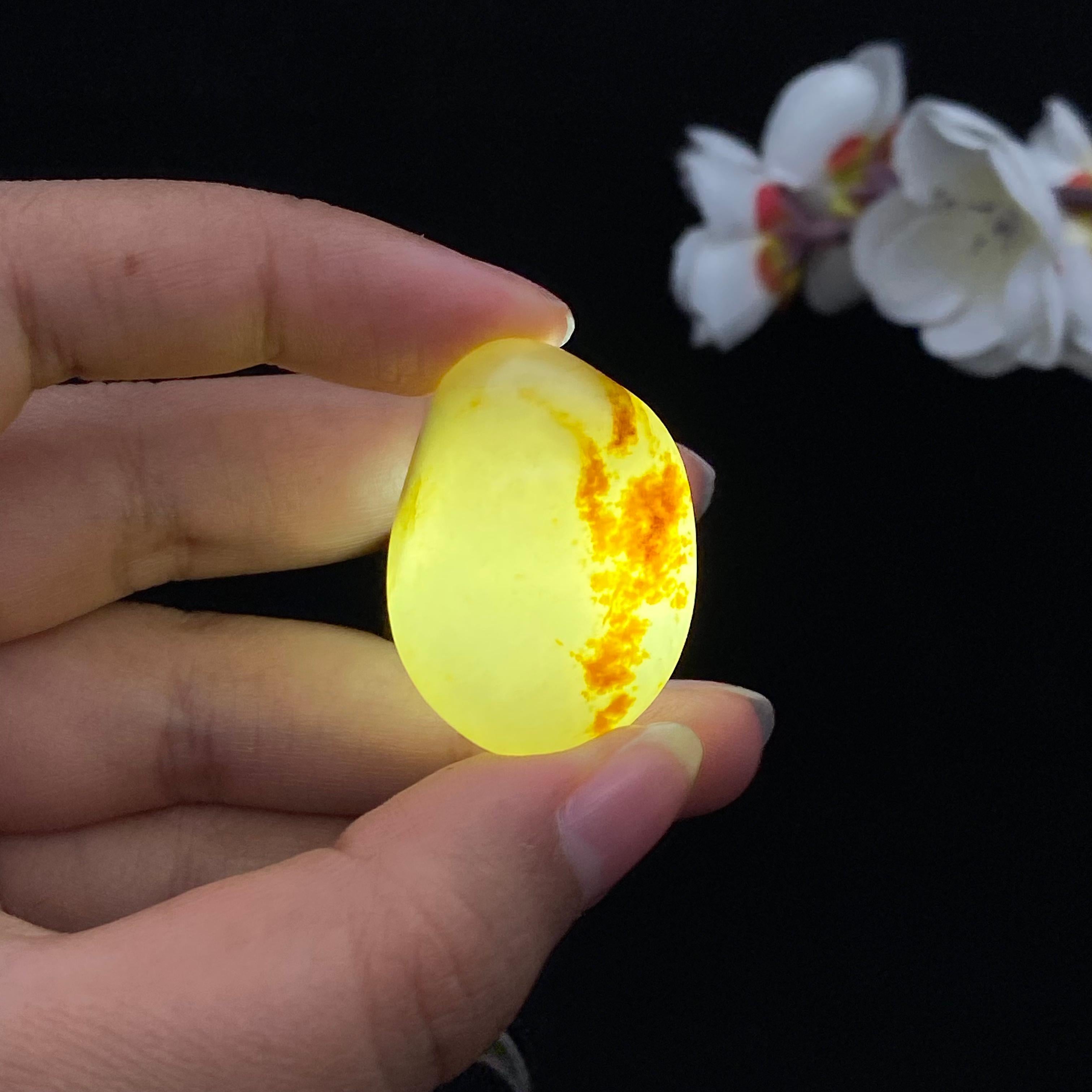 和田玉洒金皮籽料（20.2g）