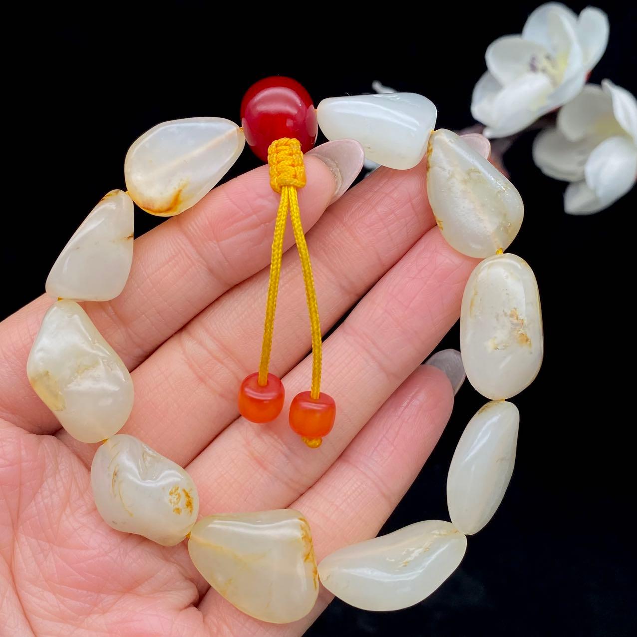 和田玉洒金皮【精品手串】（34.4g）