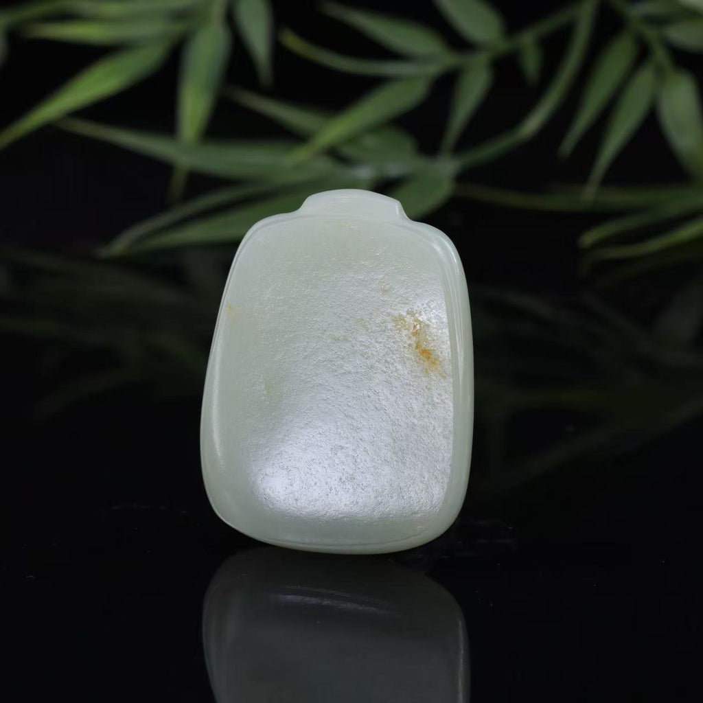 和田玉洒金皮无事牌挂坠（52.7g）