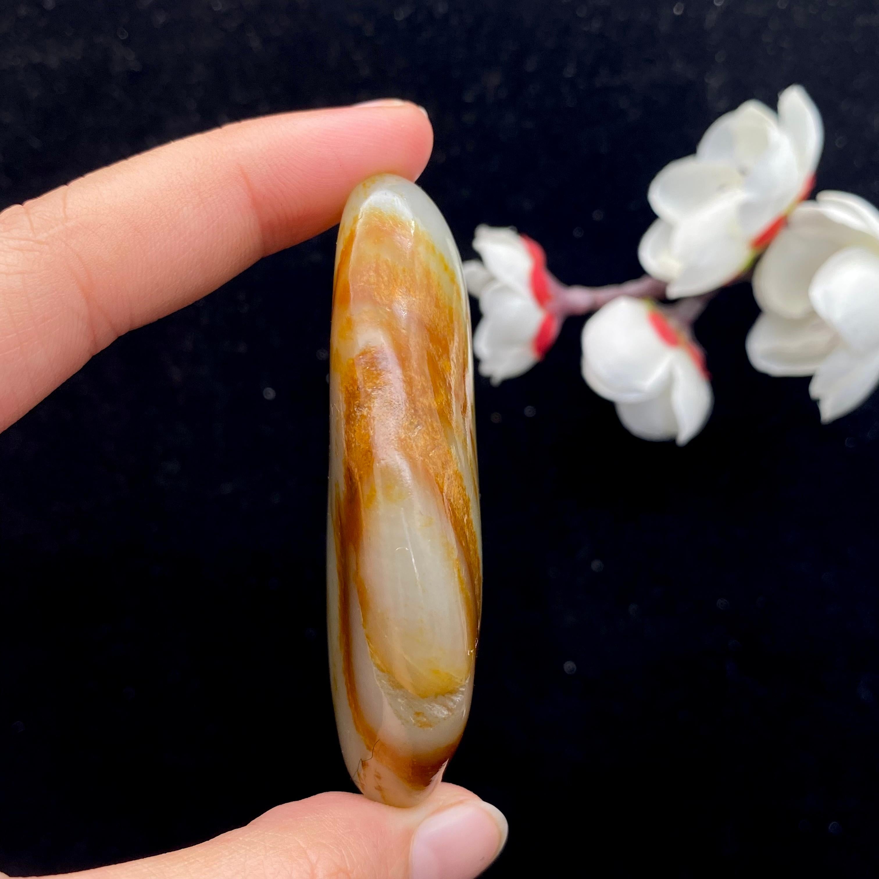 和田玉洒金皮籽料（61.2g）