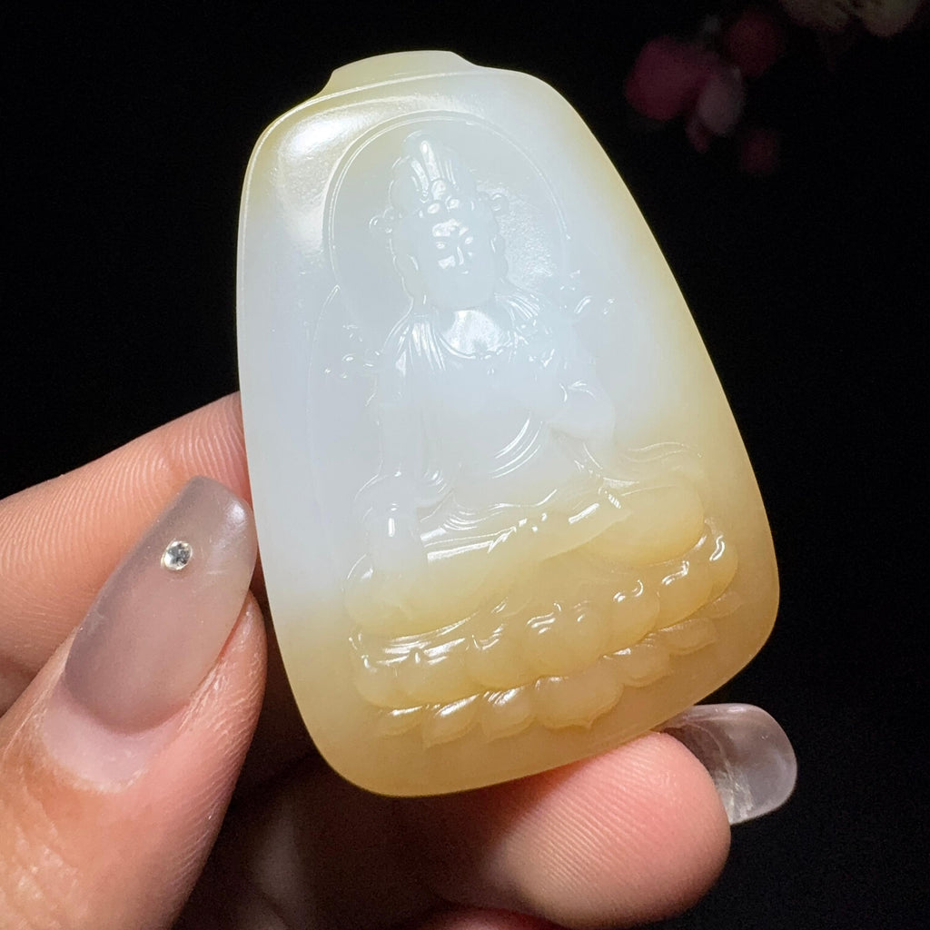 和田玉糖白挂件莲花观音（37.8g）