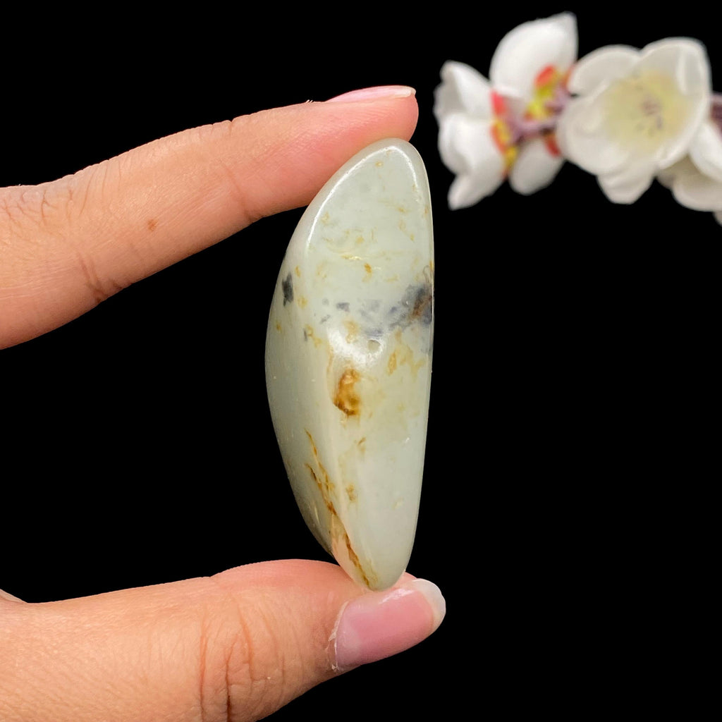 和田玉洒金皮青花籽料大挂件（77.4g）