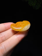 和田玉籽料黄皮观音（20.2g）