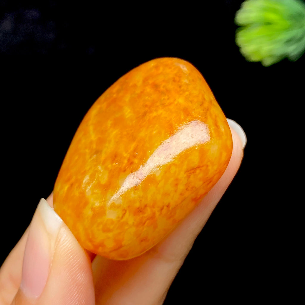 和田玉黄皮籽料（25.79g）