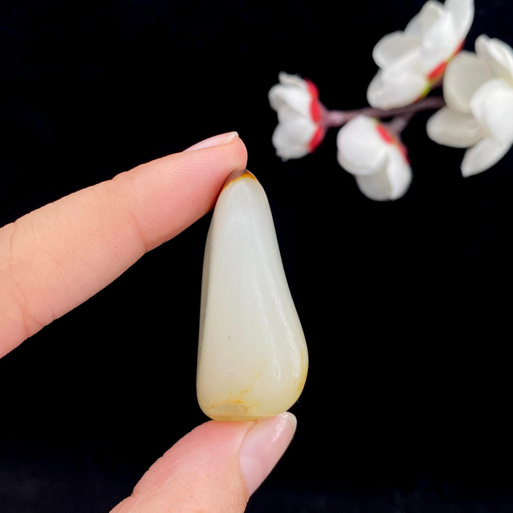 和田玉聚黄皮籽料原石（23.2g）