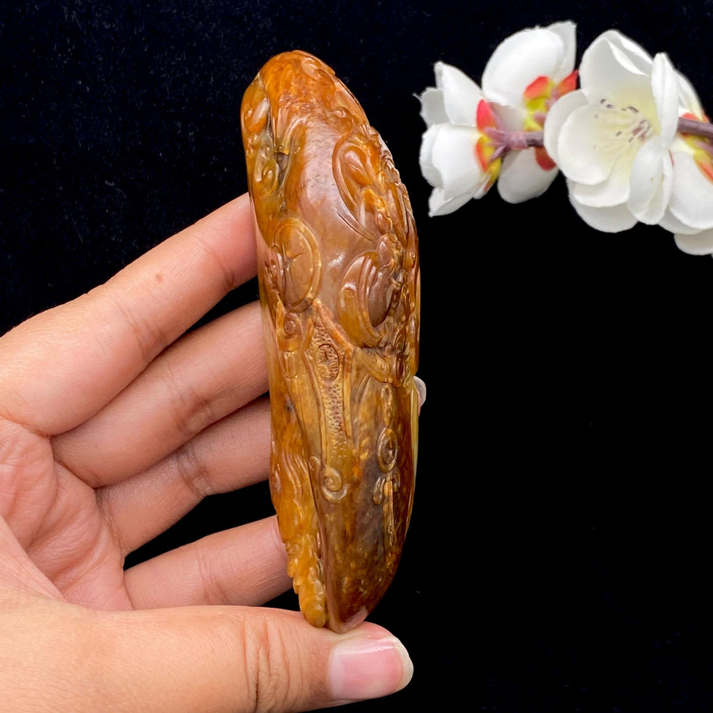 和田玉黄沁皮籽料【财神】手把件（203.7g）