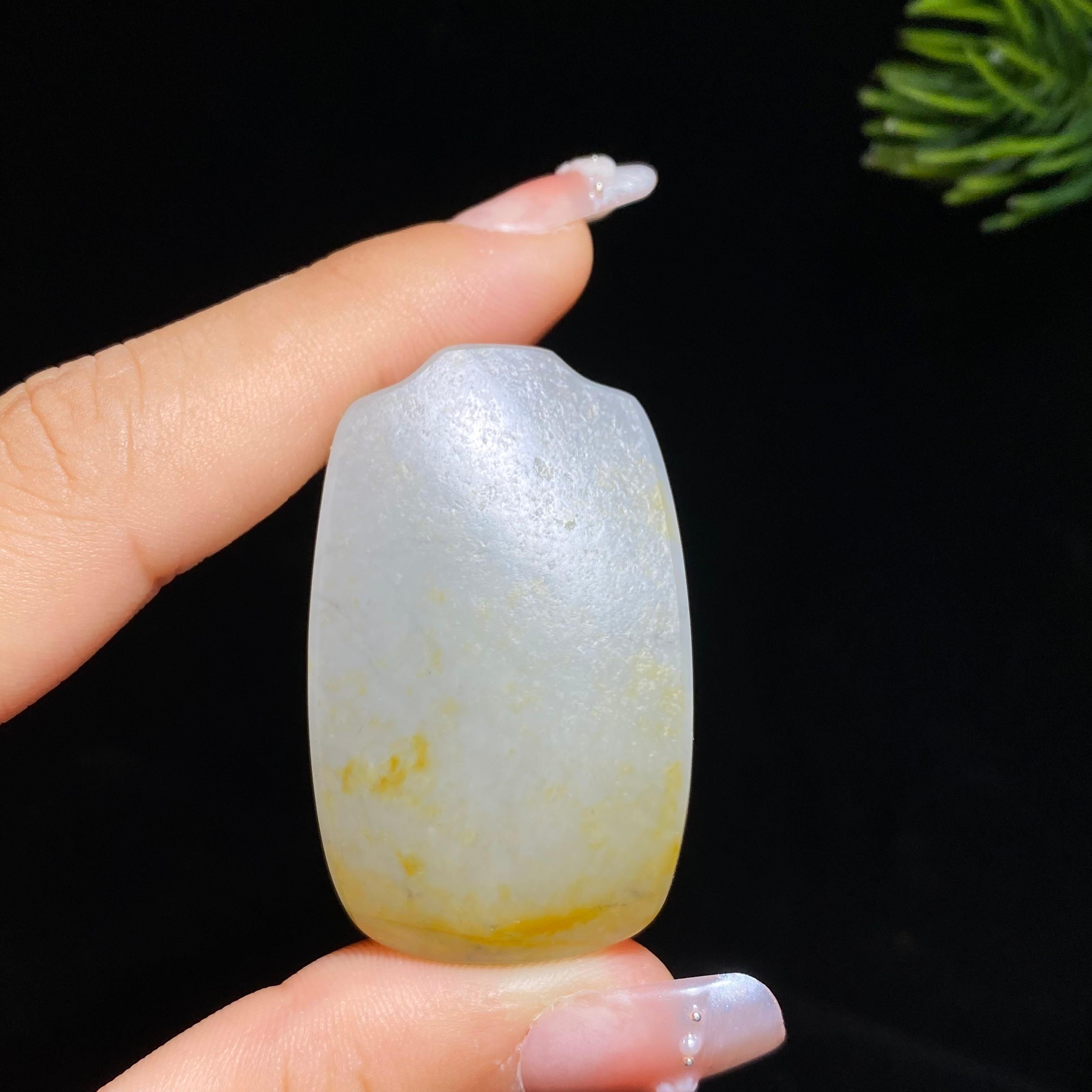 和田玉籽料无事牌（36.9g）