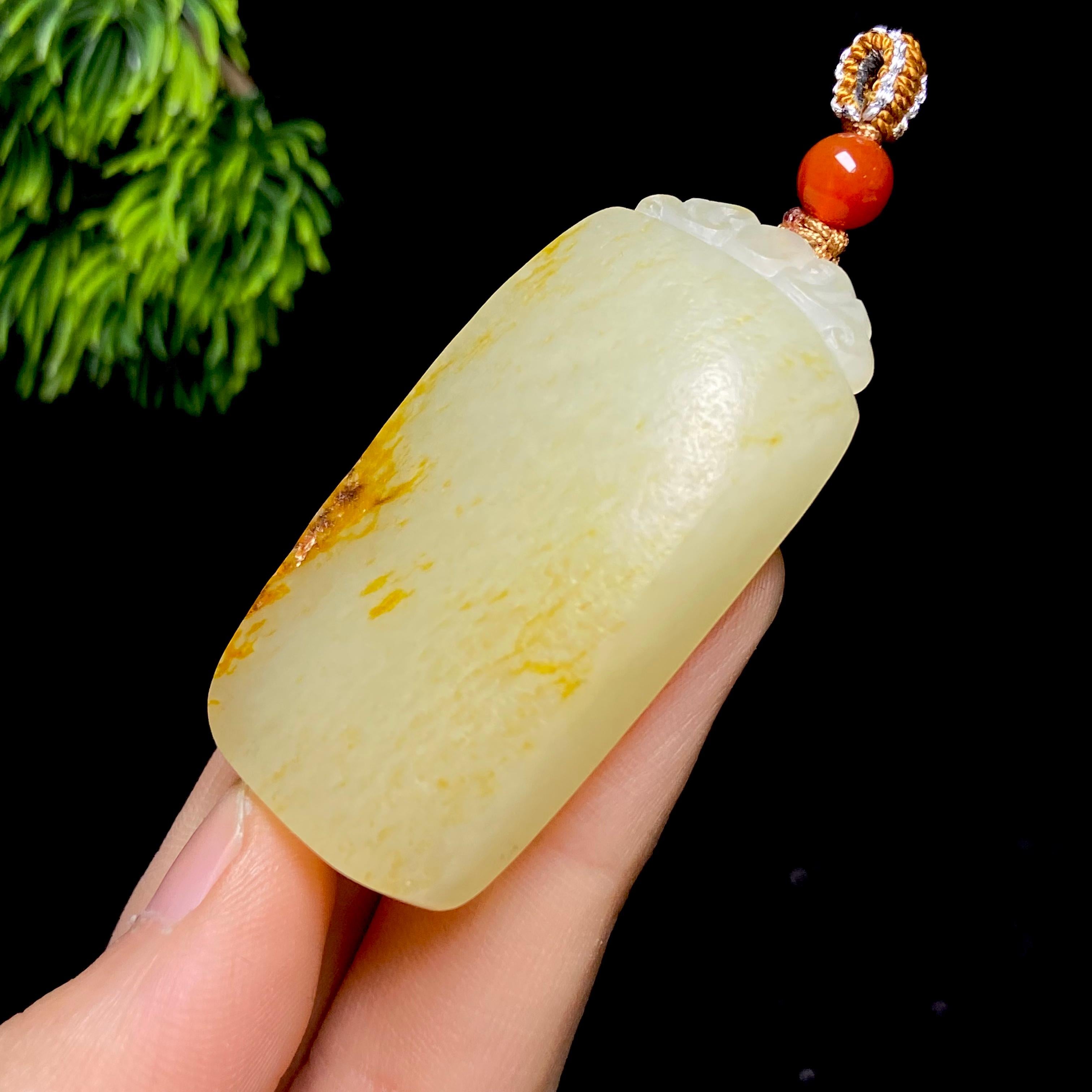 和田玉籽料无事牌（34.8g）