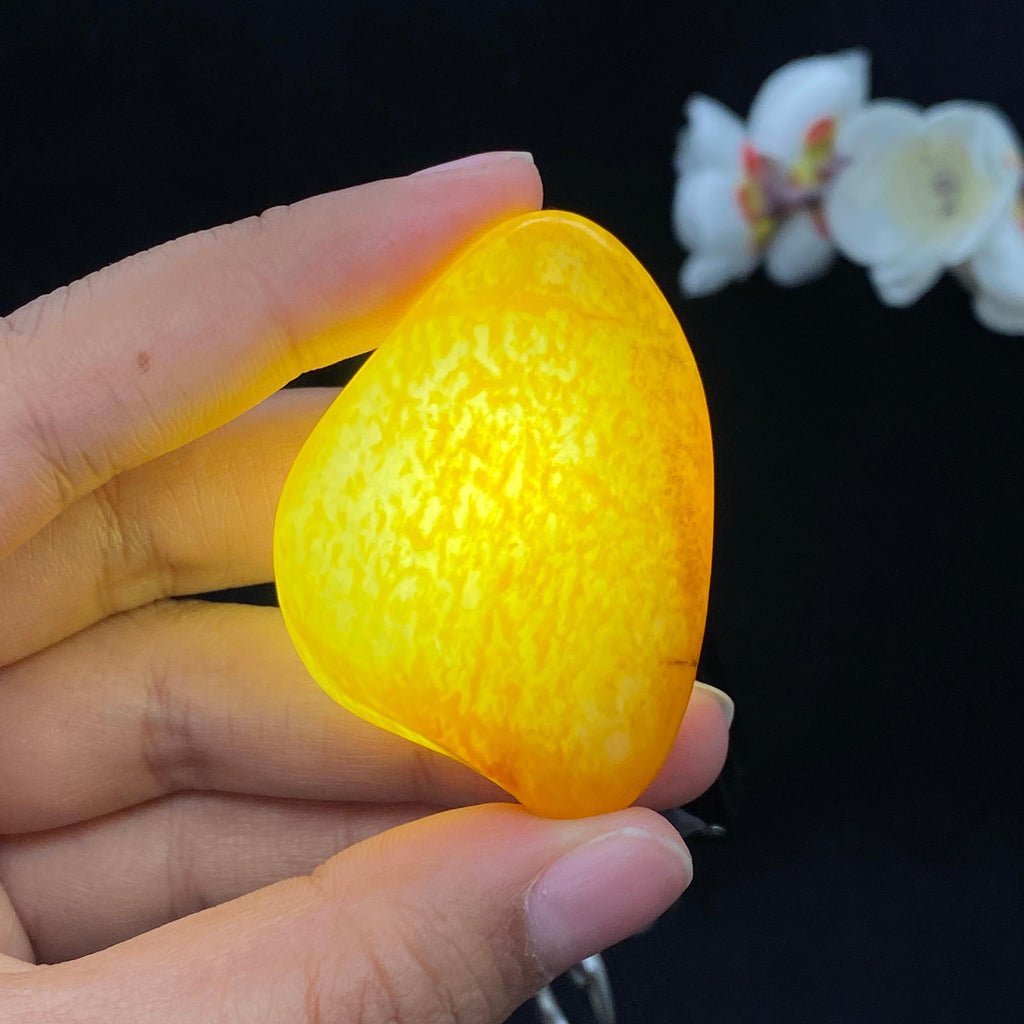 和田玉聚黄皮籽料挂件（46.3g）