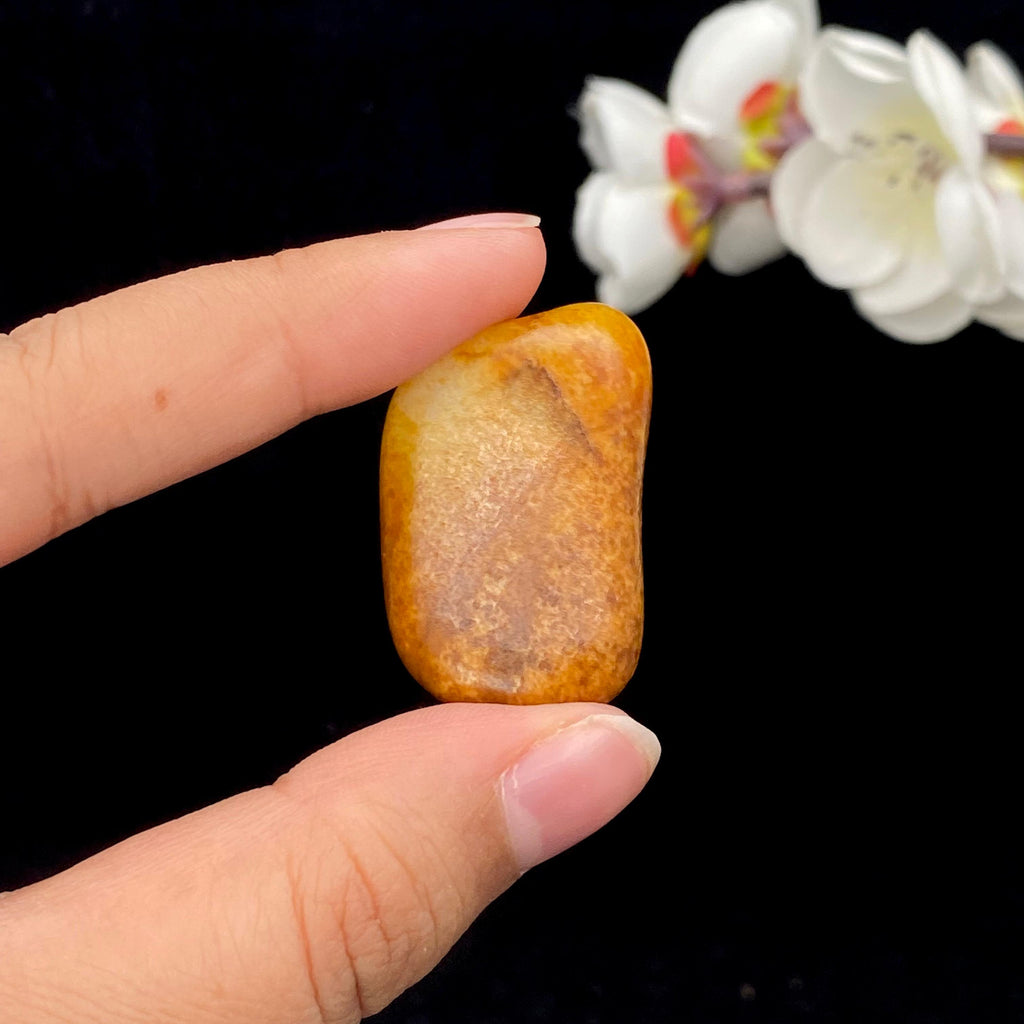 和田玉黄沁皮籽料挂件（19.2g）