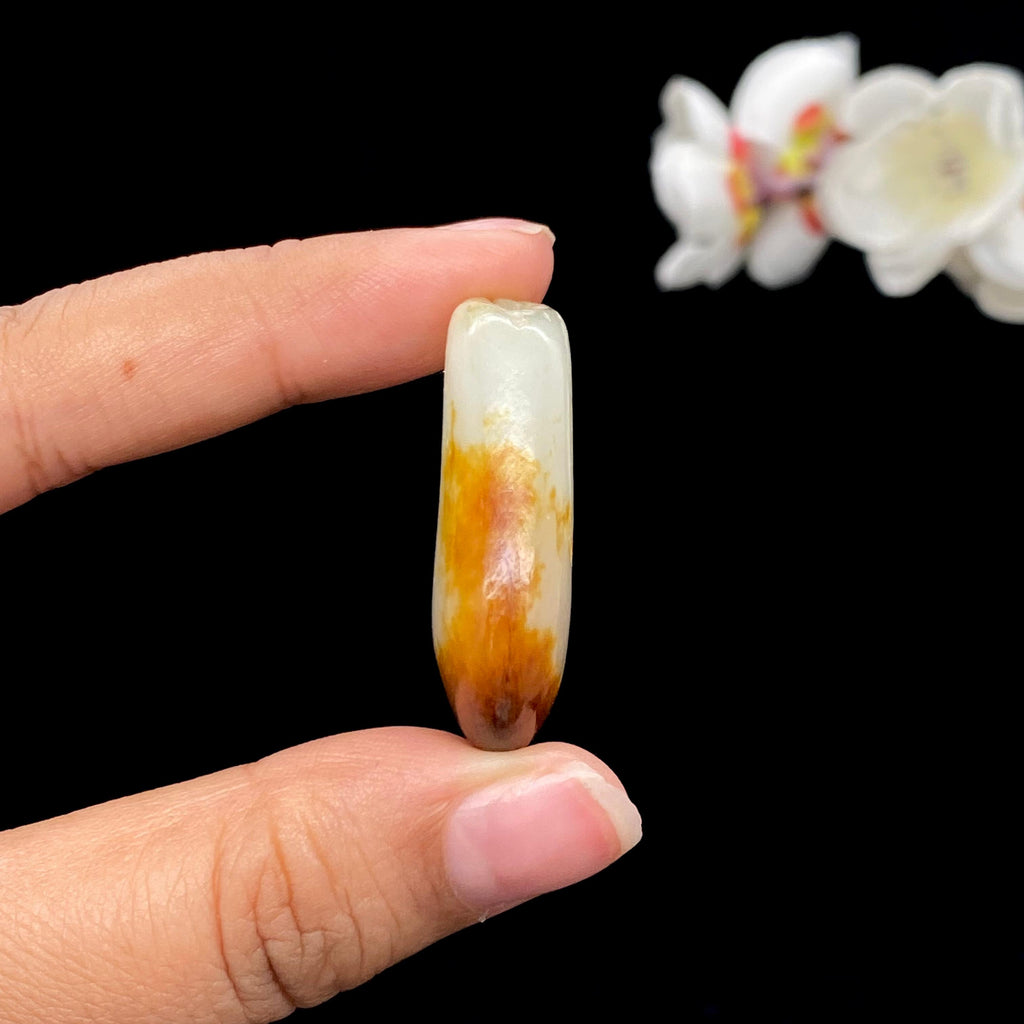 和田玉聚黄皮籽料挂件（20.6g）