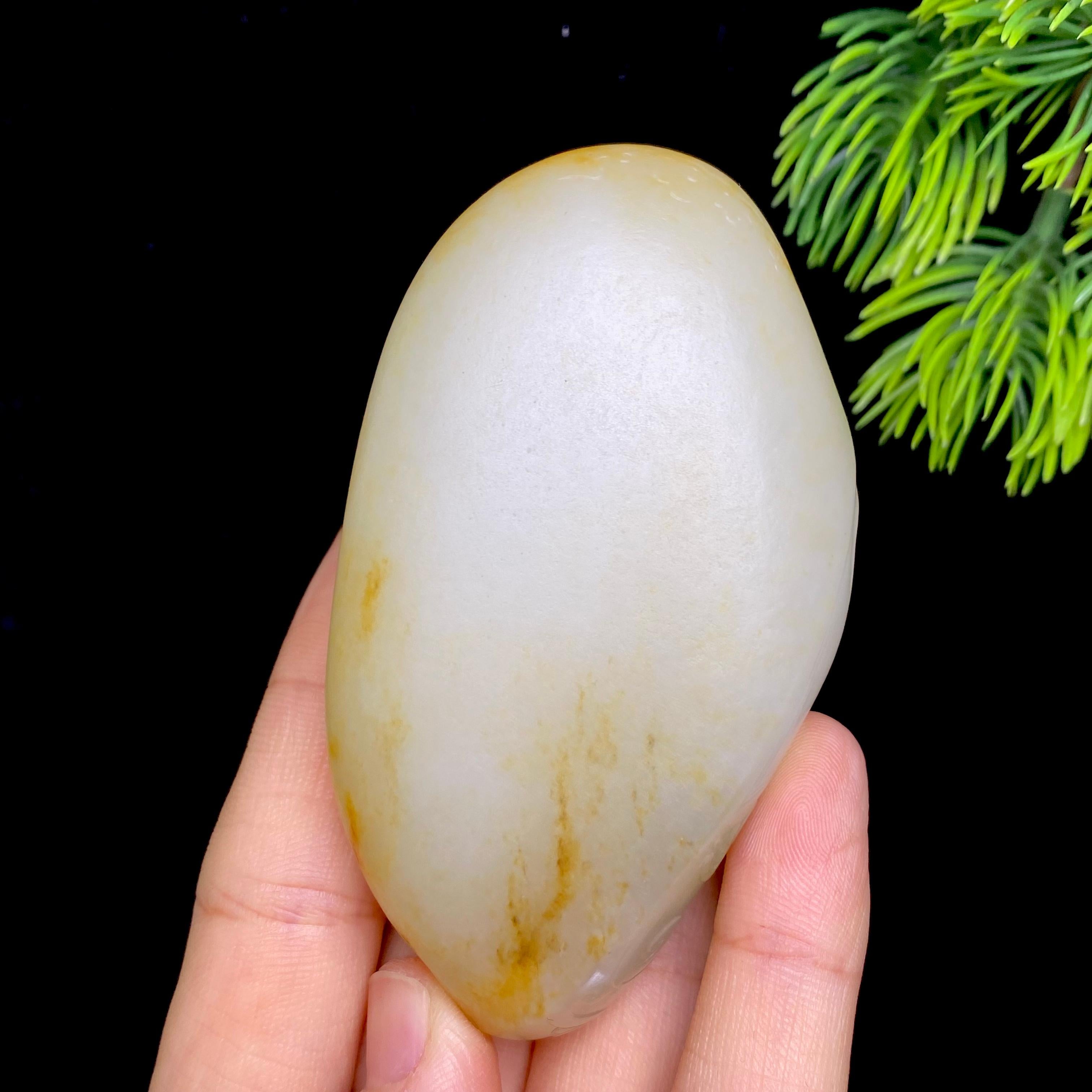 和田玉籽料关公（167.5g）