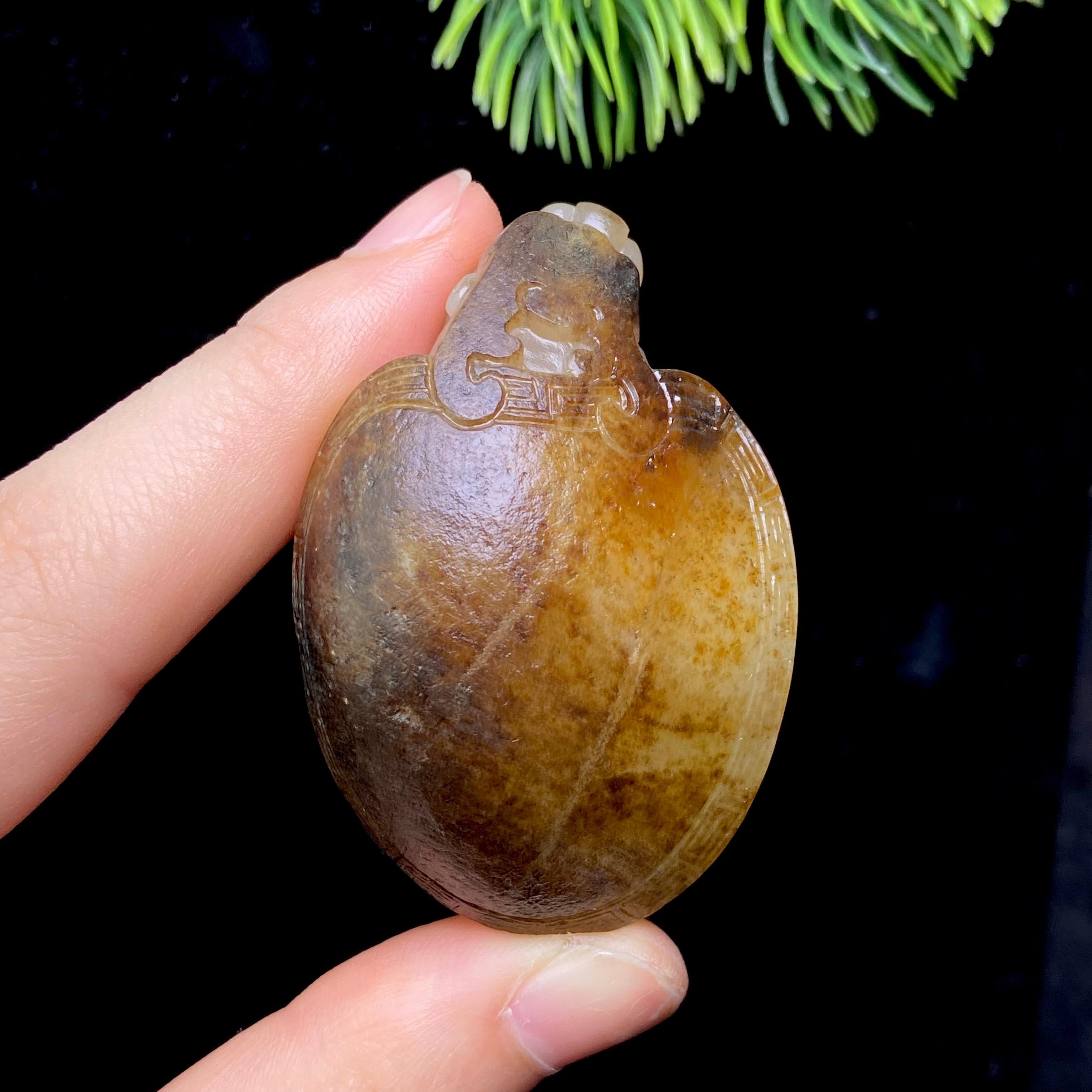 和田玉籽料龙龟（62.3g）